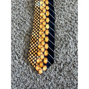 Bello Uomo Men's 100% silk Navy Blue‎ and Gold tie